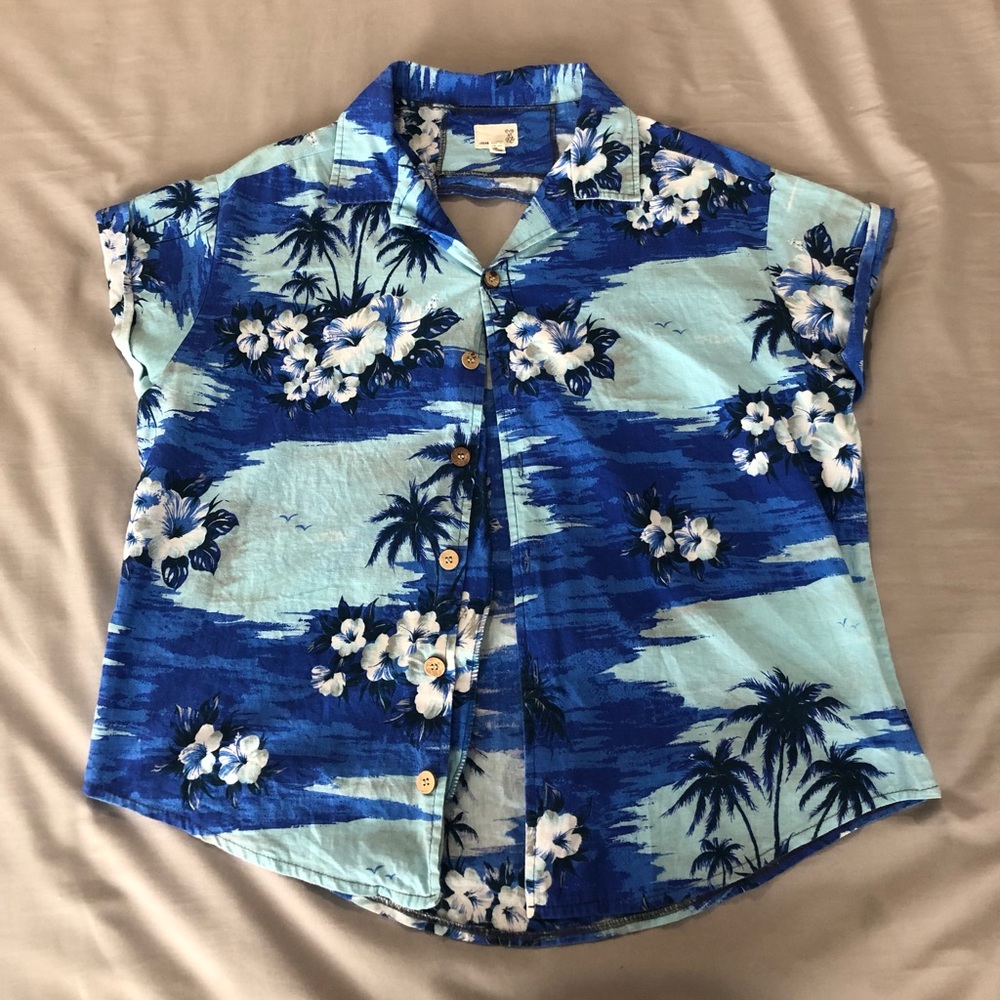 Urban Renewal Hawaiian Shirt with Peekaboo Back